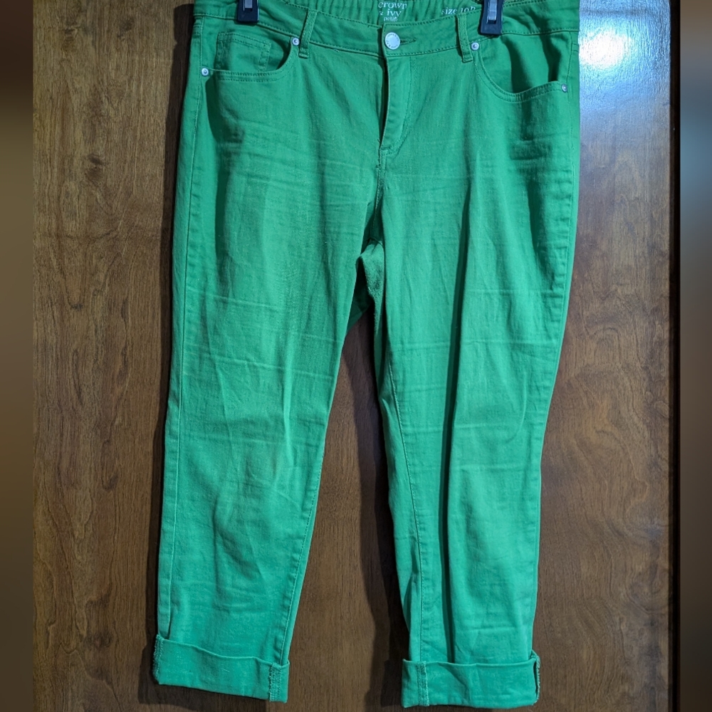 Crown & Ivy 10P Green Pants